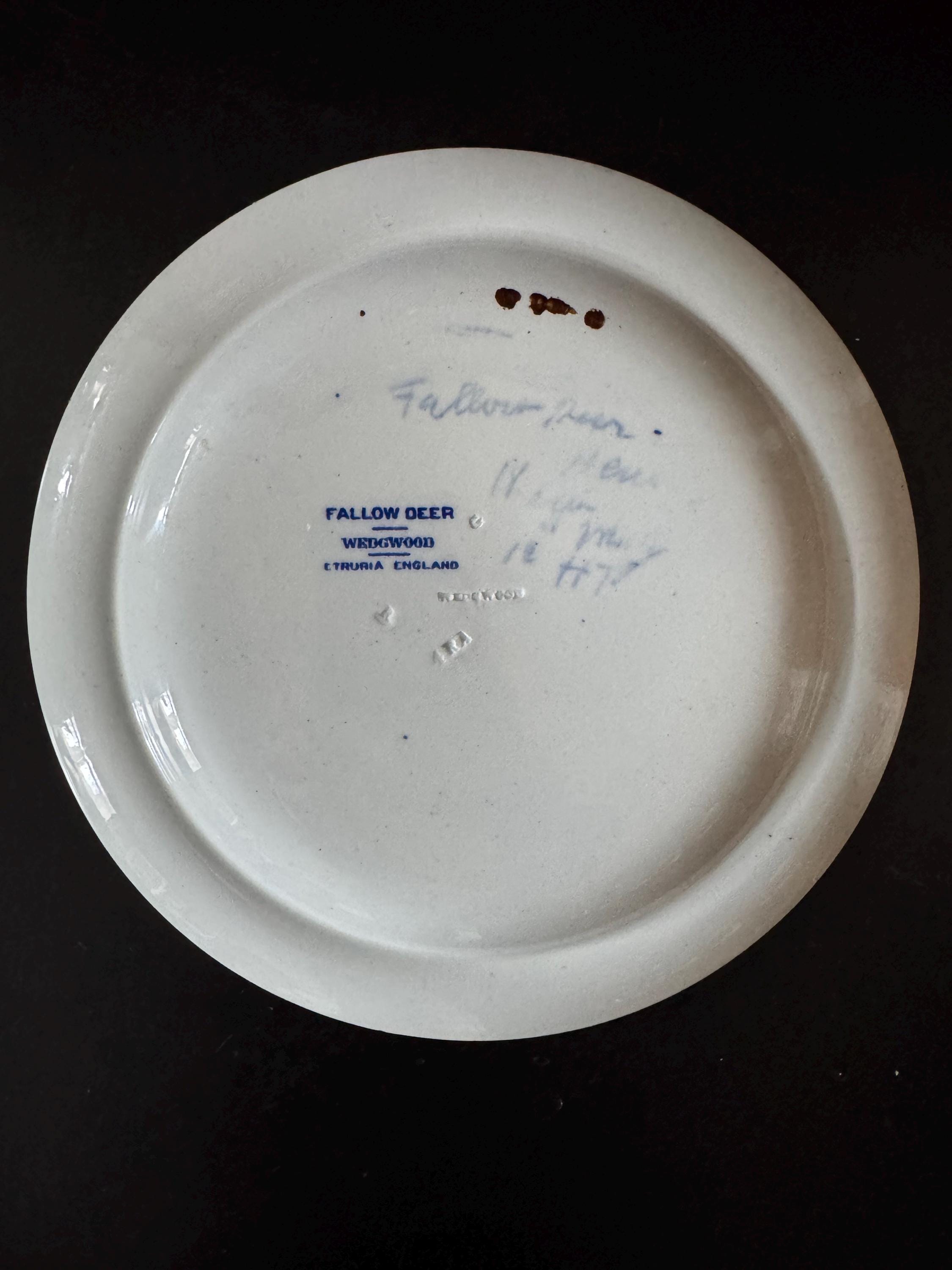 Wedgwood Fallow Deer Blue and White antique plate
