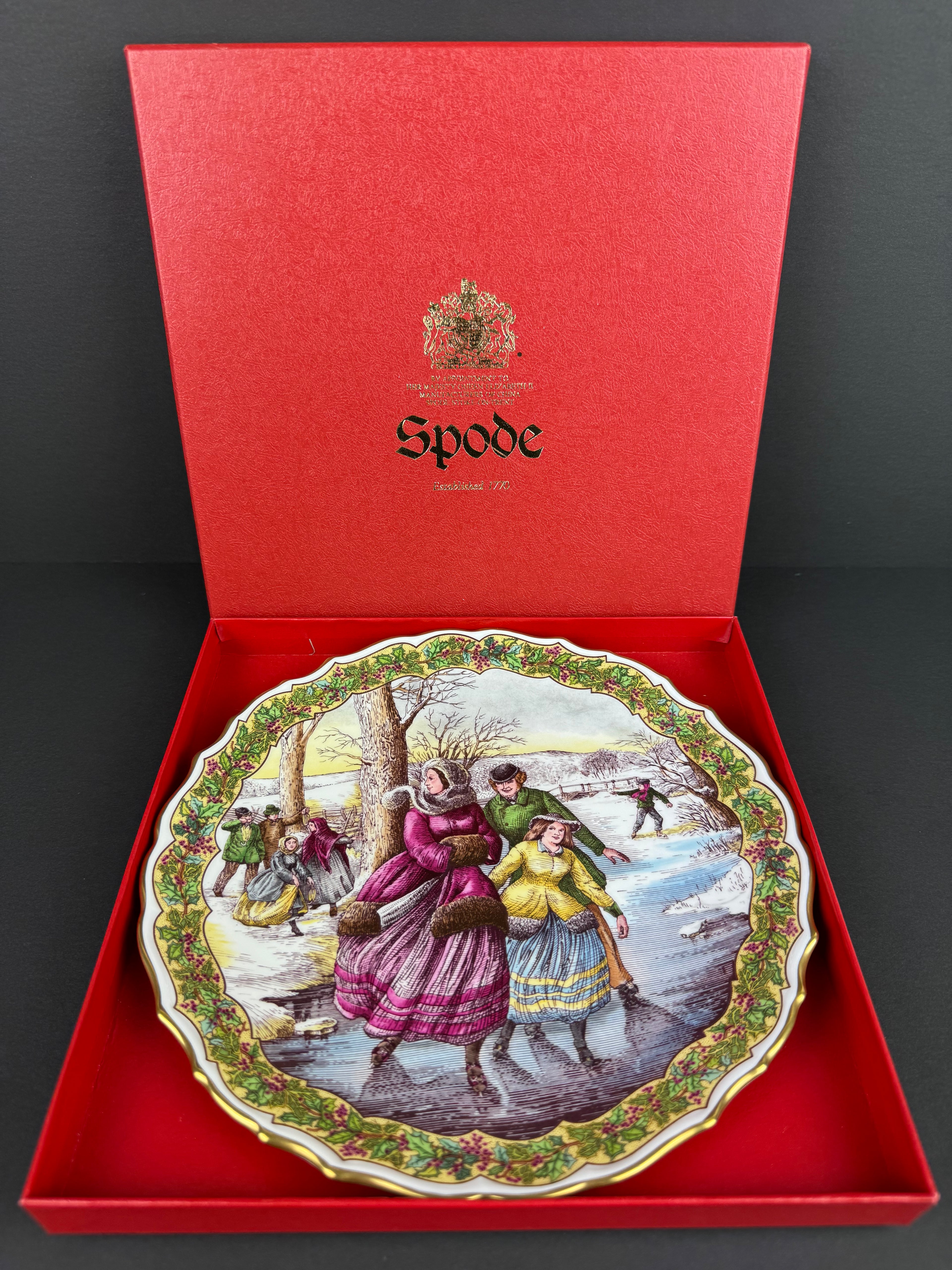 Spode Victorian Christmas Plate N 2