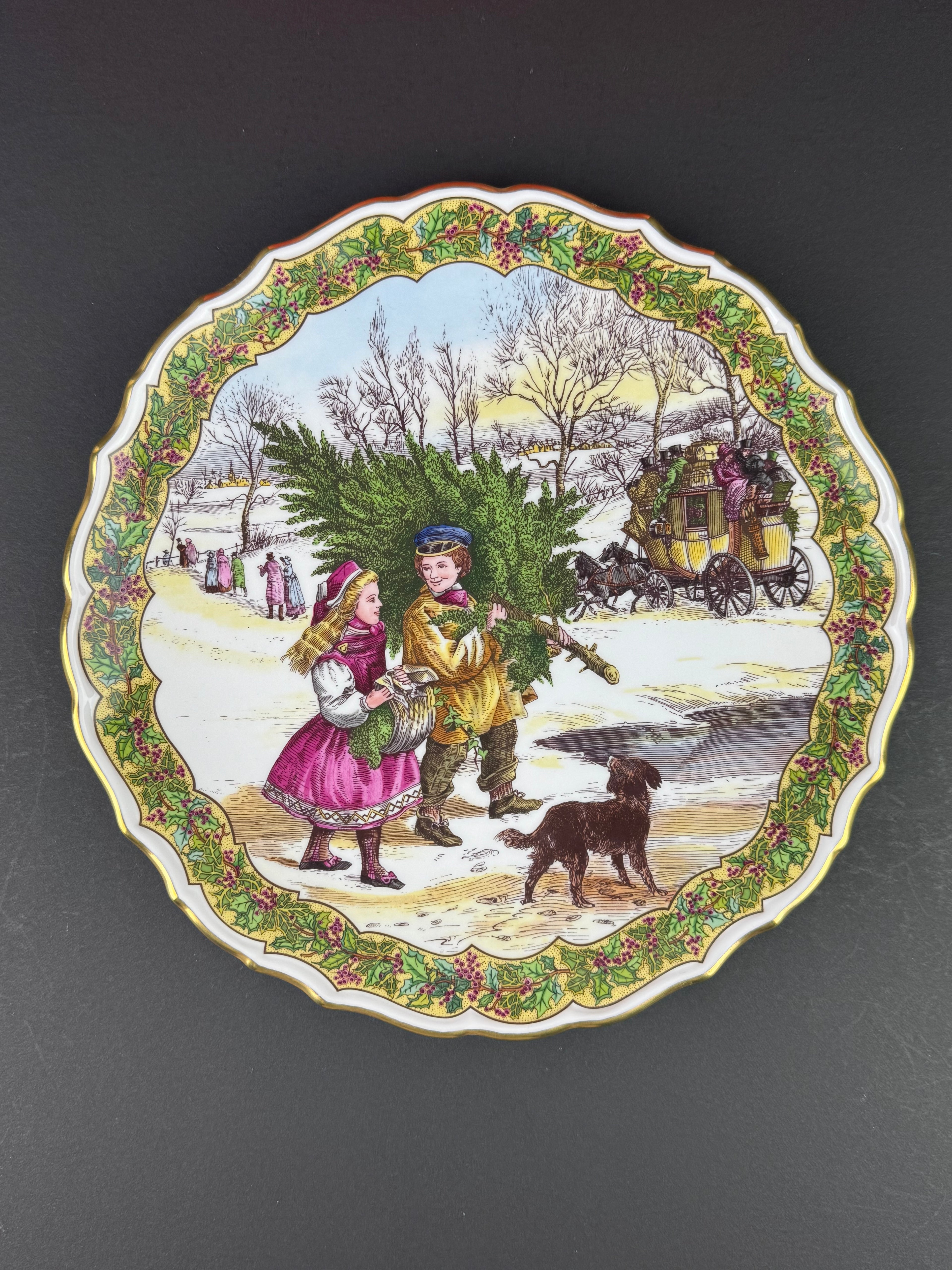 Spode Victorian Christmas Plate N 1