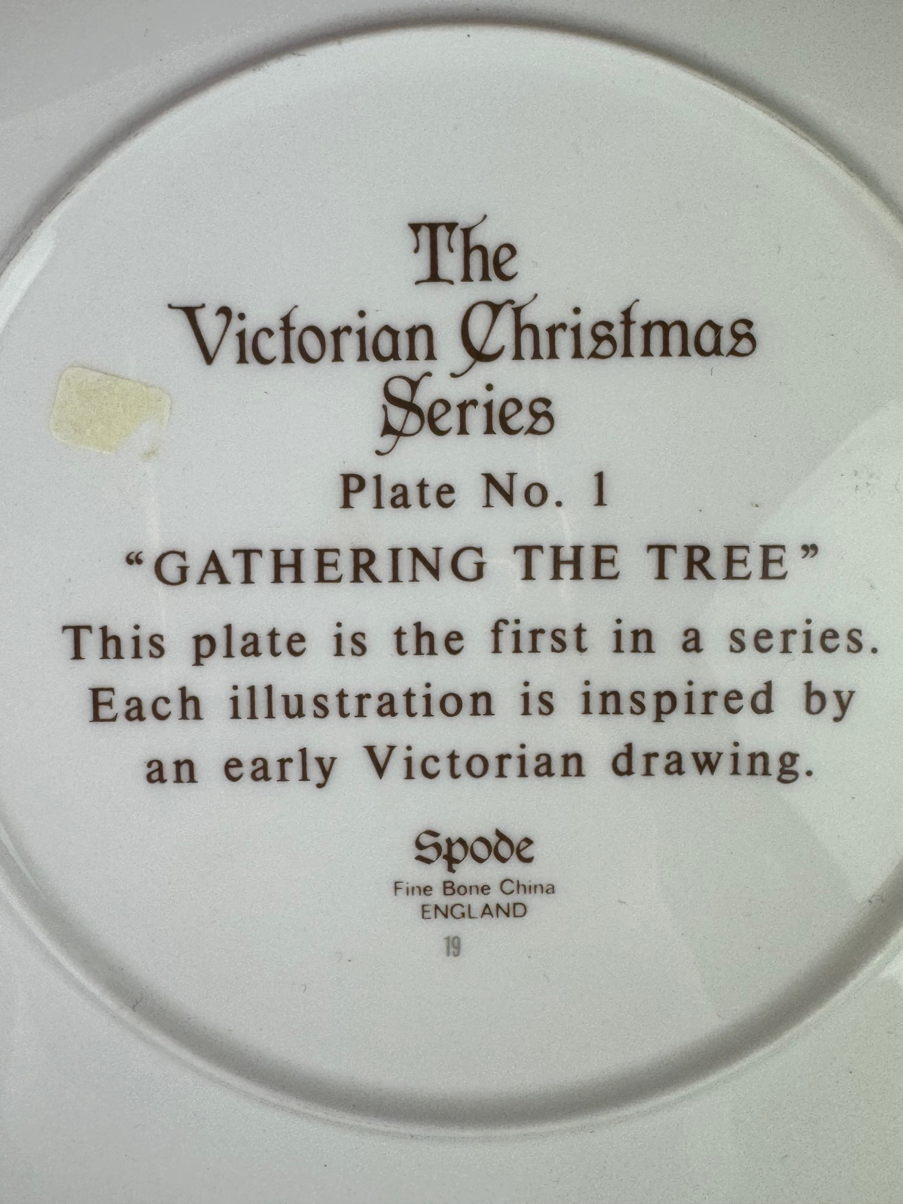 Spode Victorian Christmas Plate N 1