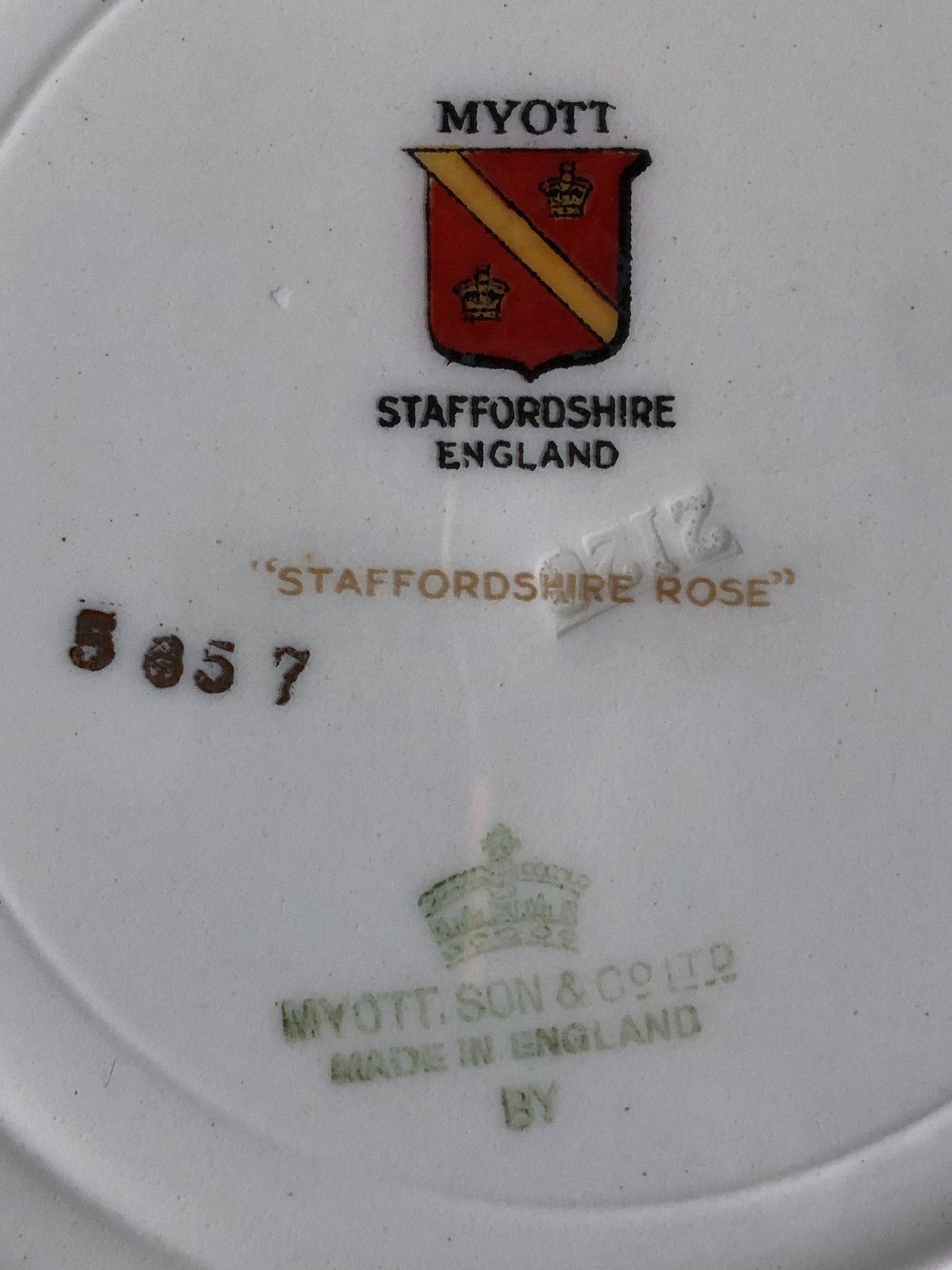 Myott Staffordshire Rose Dinner Plate